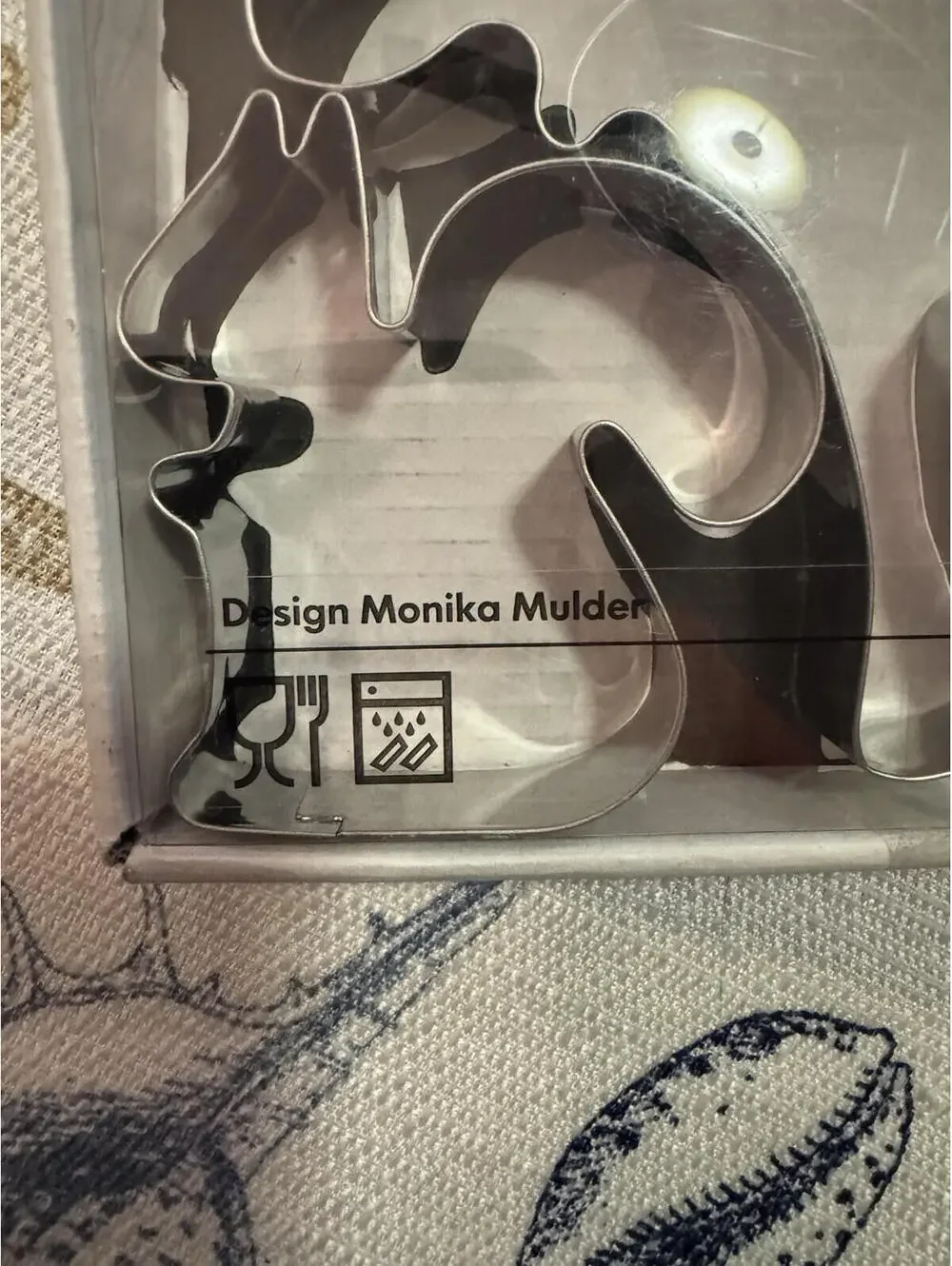 NEW Ikea Drommar Set of 6 Wild Animal Cookie Cutters Boxed Metal